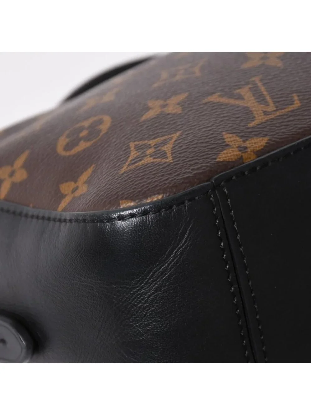 Louis Vuitton Saintonge Shoulder Bag Monogram Canvas Noir Calfskin Double